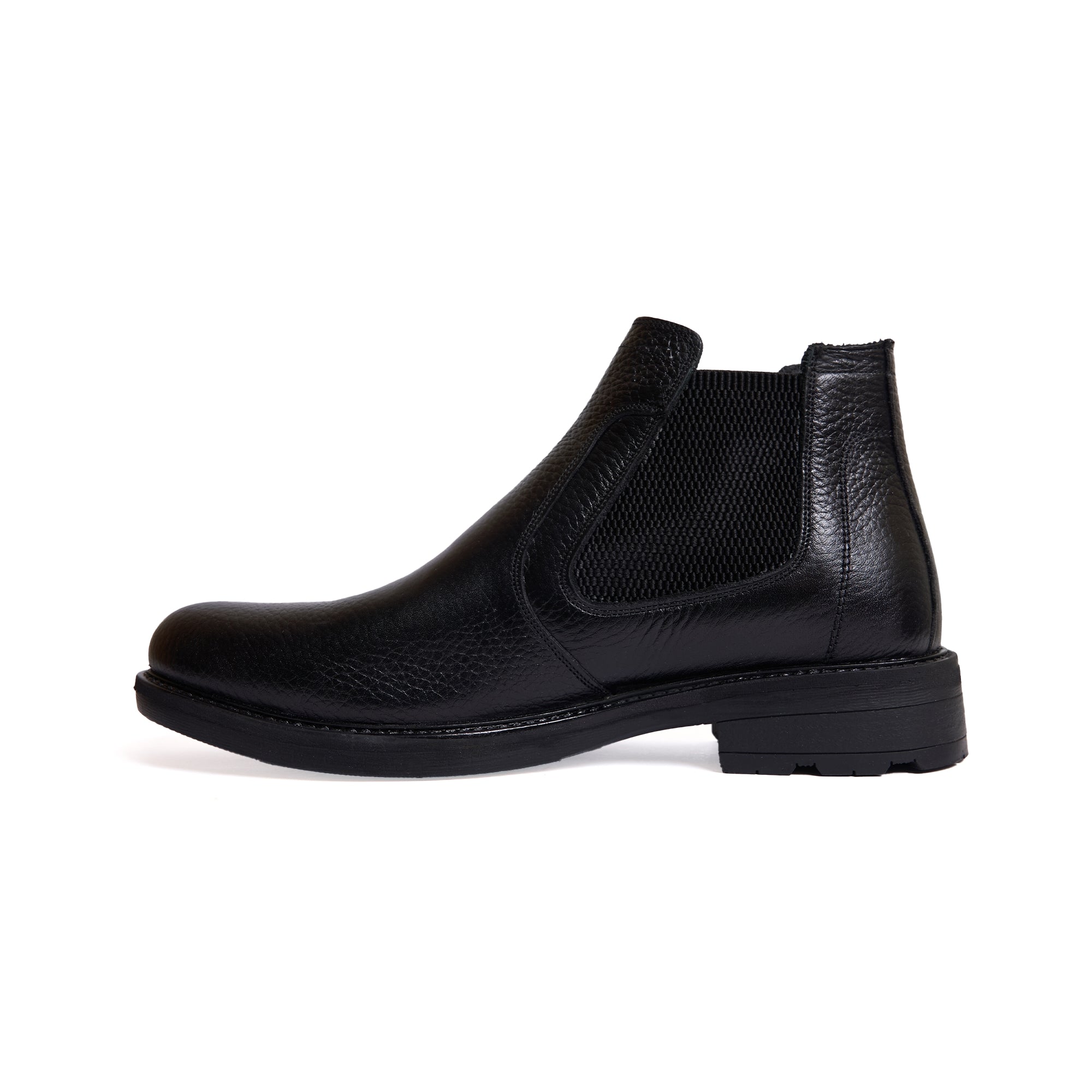 Men's leather half boots model VB100- Black color.