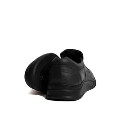 Men's Casual leather shoes Model Z10 - Black Color.